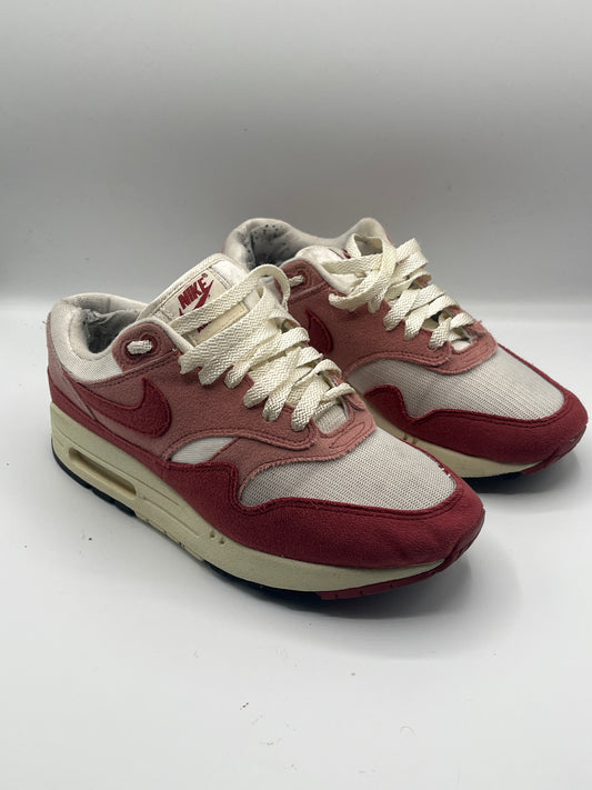 Nike Sneaker Größe 39 – sportliche Freizeitschuhe in Rot/Weiß